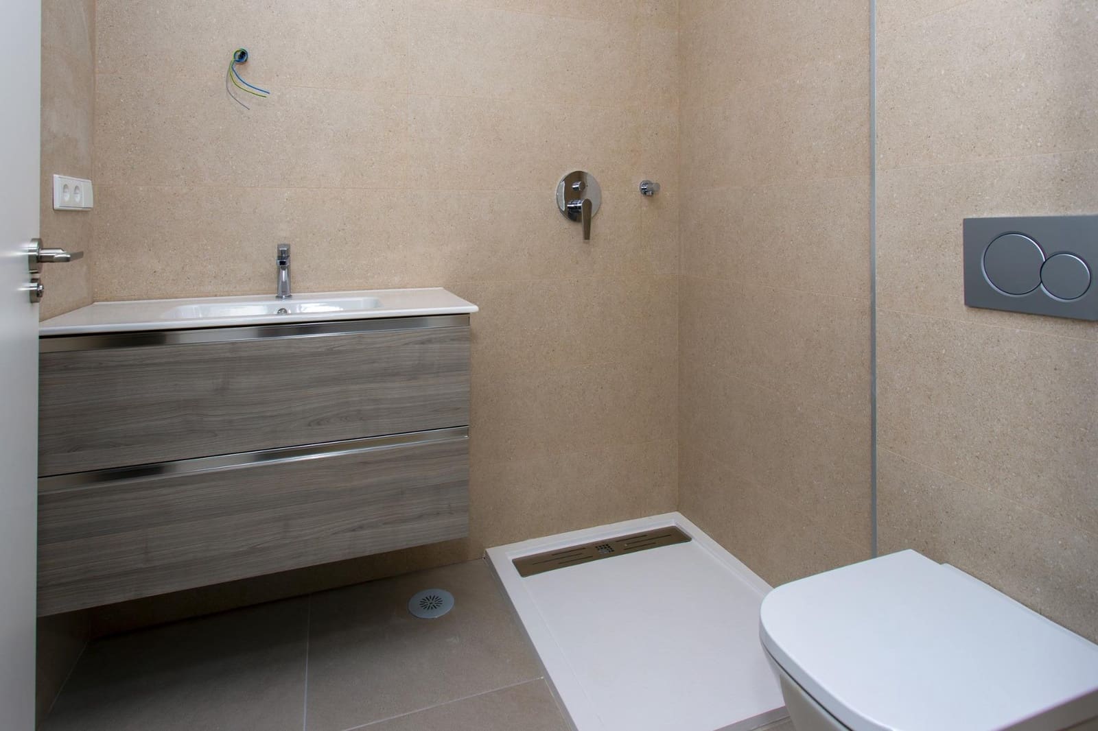 Apartamento de 3 habitaciones en Hondón de las Nieves en venta - 215.000 € (Ref: 10020202)