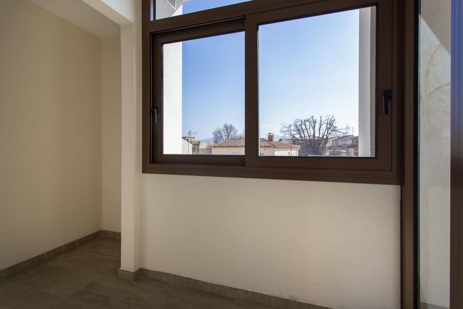 Apartamento de 3 habitaciones en Hondón de las Nieves en venta - 215.000 € (Ref: 10020202)