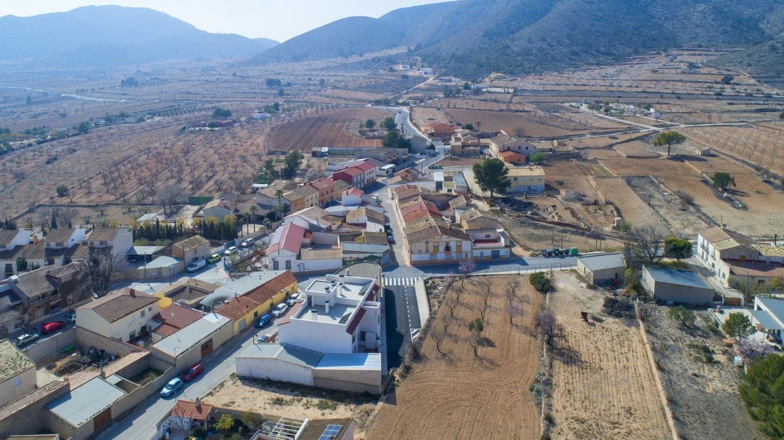 Apartamento de 3 habitaciones en Hondón de las Nieves en venta - 215.000 € (Ref: 10020202)