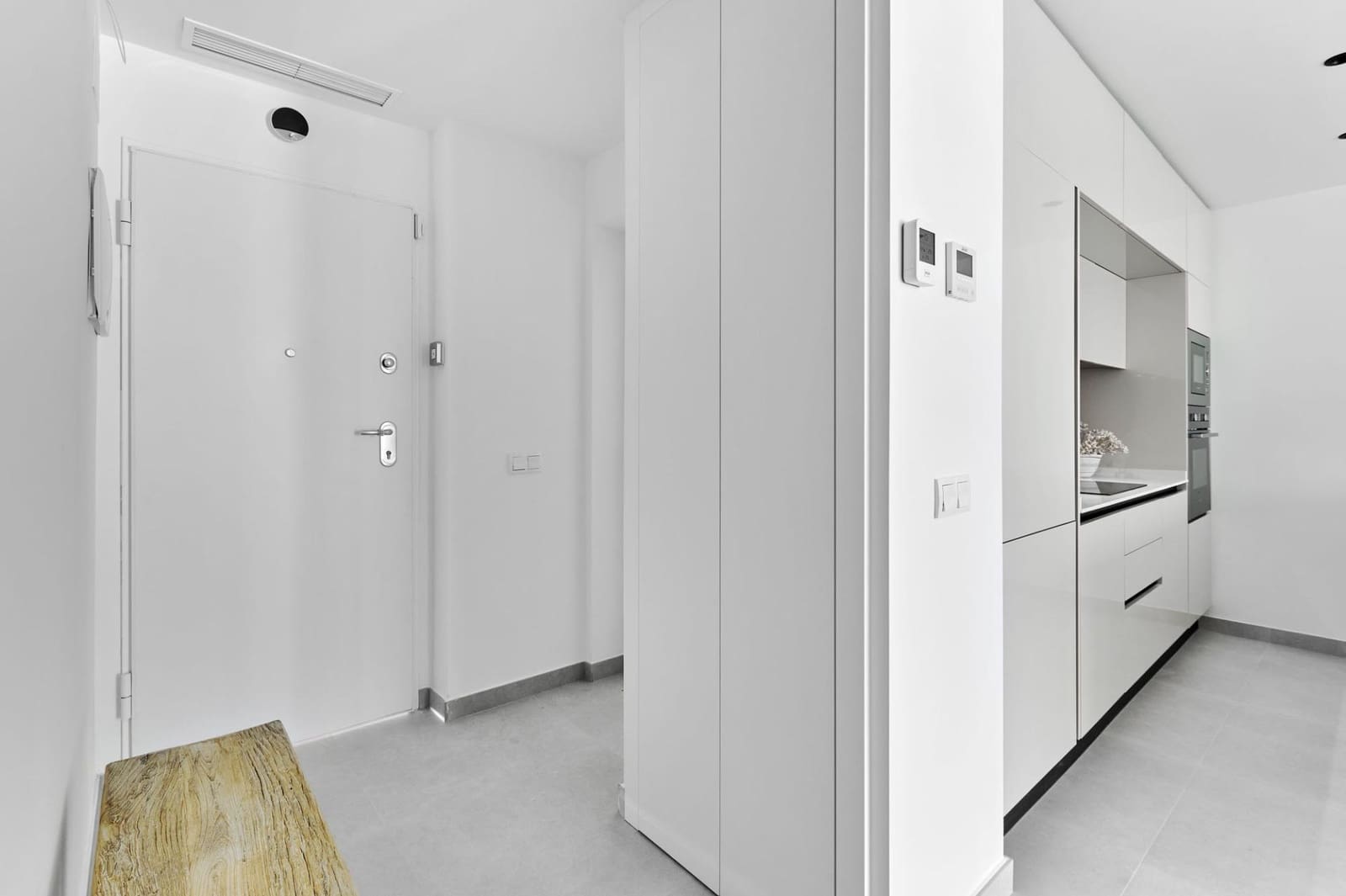 2 quarto Apartamento para venda em Torrevieja com piscina garagem - 380 000 € (Ref: 10020223)