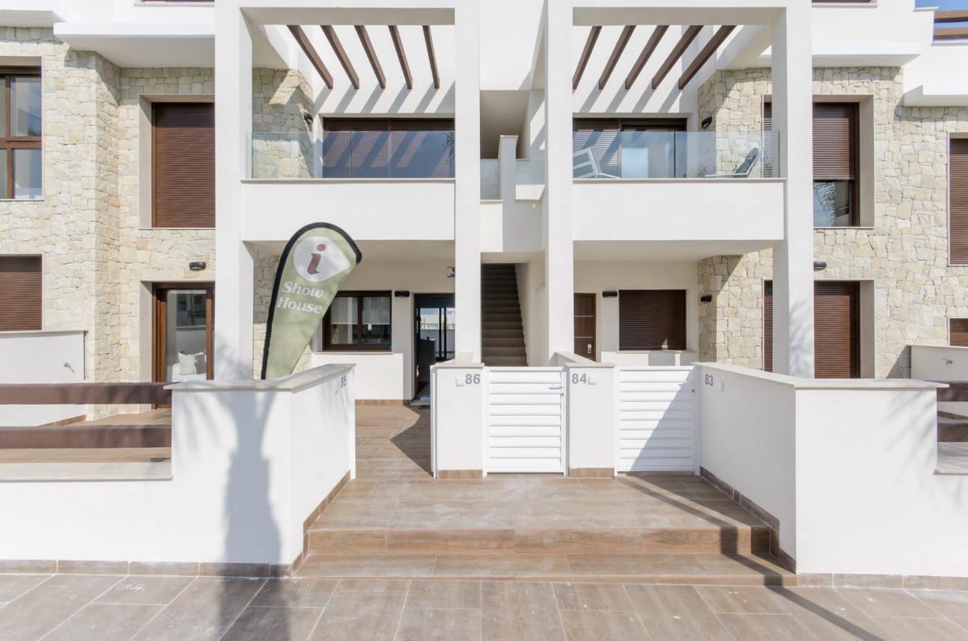 Apartamento de 3 habitaciones en Los Balcones en venta con piscina - 310.000 € (Ref: 10026326)