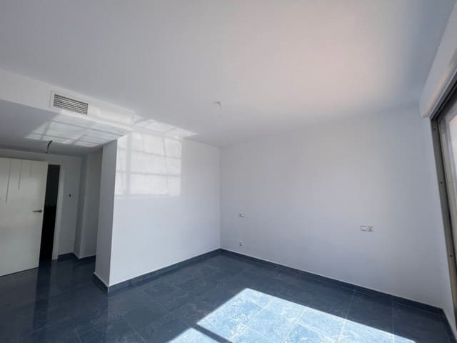 Apartamento de 3 habitaciones en Levante - Playa Fossa, Calpe / Calp en venta con piscina - 899.000 € (Ref: 10026329)