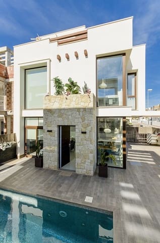 3 sypialnia Willa na sprzedaż w Los Montesinos z basenem - 485 000 € (Ref: 10026337)