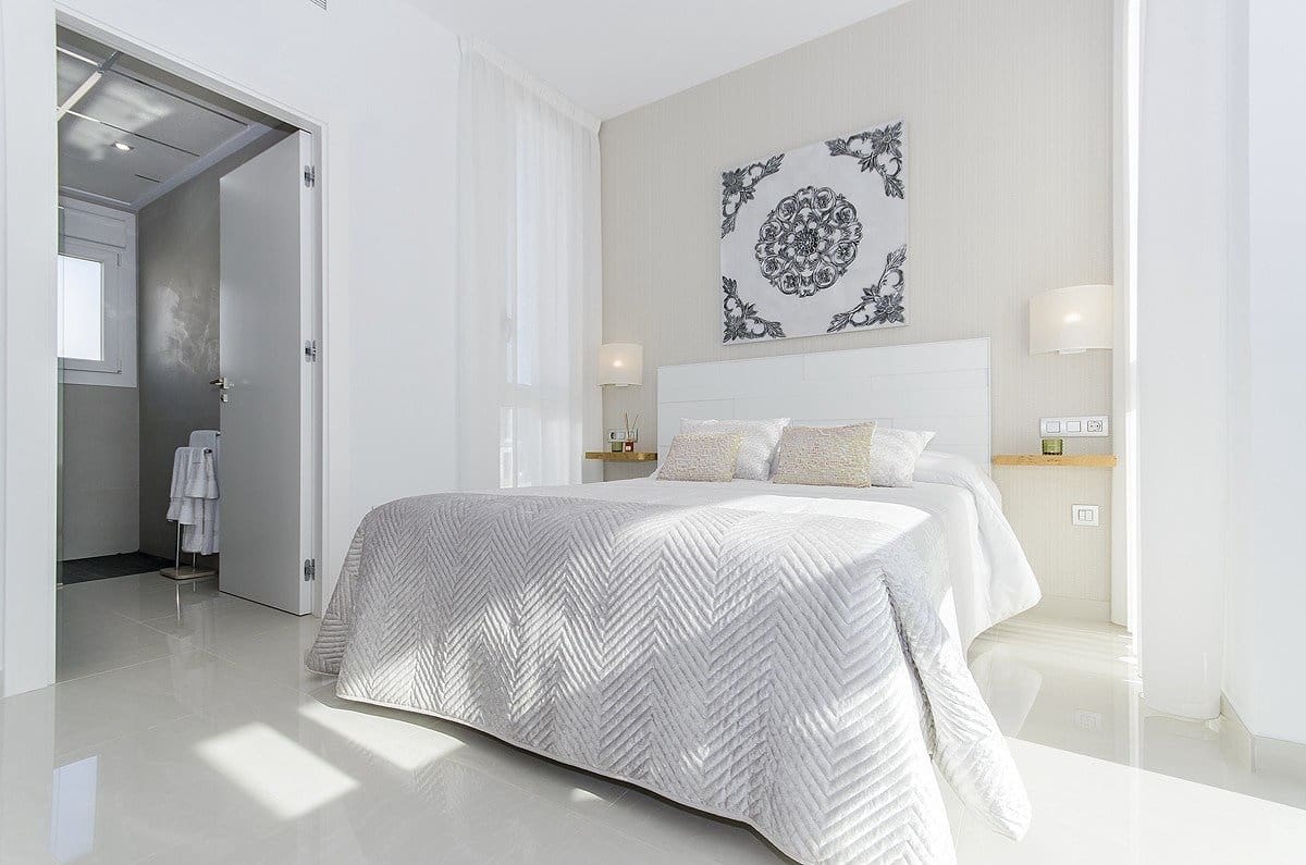 3 sypialnia Willa na sprzedaż w Los Montesinos z basenem - 485 000 € (Ref: 10026337)
