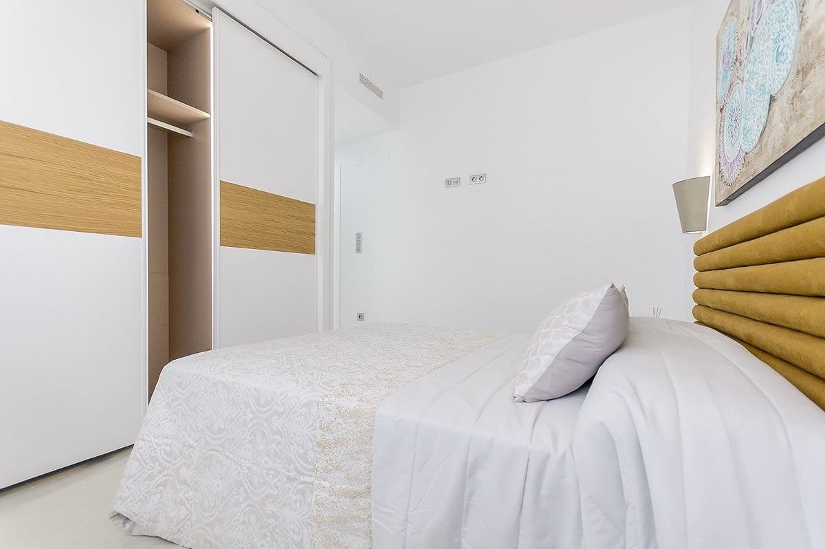 3 sypialnia Willa na sprzedaż w Los Montesinos z basenem - 485 000 € (Ref: 10026337)