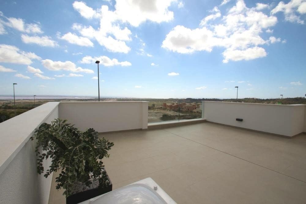 3 bedroom Villa for sale in San Miguel de Salinas with pool - € 630,000 (Ref: 10026339)