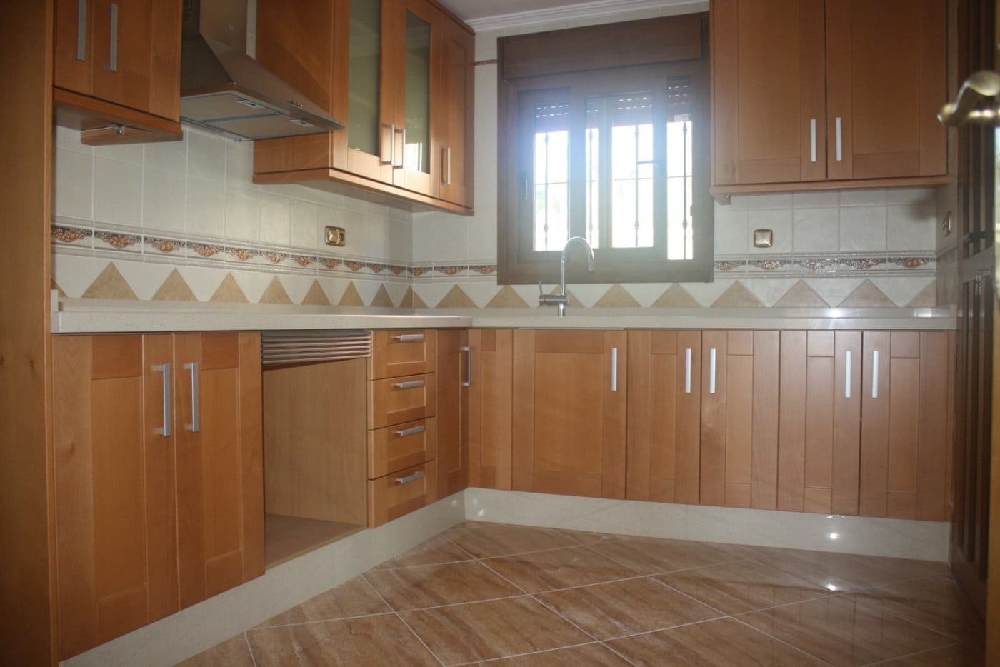3 bedroom Villa for sale in Los Altos with pool - € 550,000 (Ref: 10026347)
