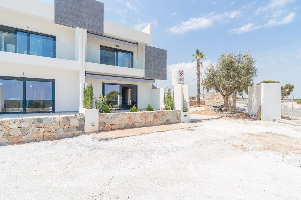 2 soveværelse Lejlighed til salg i Los Balcones med swimmingpool - € 340.000 (Ref: 10026372)