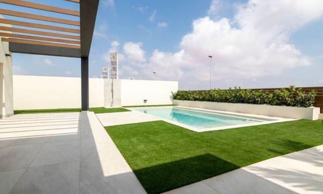3 chambre Villa/Maison à vendre à Los Altos avec piscine - 750 000 € (Ref: 10026383)
