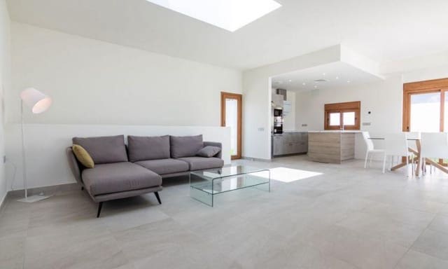 3 chambre Villa/Maison à vendre à Los Altos avec piscine - 750 000 € (Ref: 10026383)