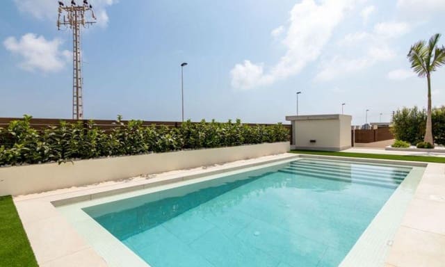 3 chambre Villa/Maison à vendre à Los Altos avec piscine - 750 000 € (Ref: 10026383)