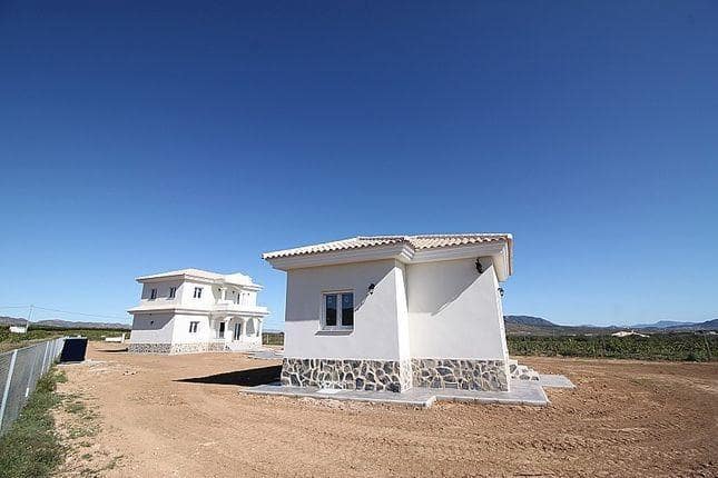 4 slaapkamer Villa te koop in Pinoso met zwembad - € 375.000 (Ref: 10026393)