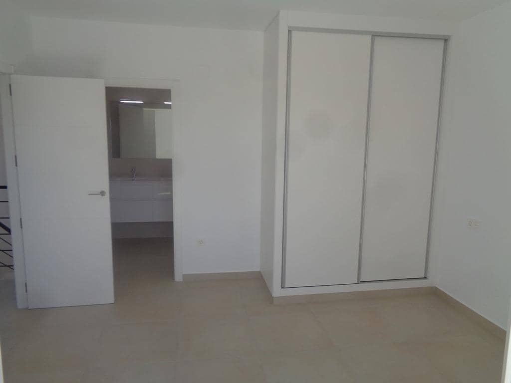 4 camera da letto Villa in vendita in Pinoso con piscina - 397.000 € (Rif: 10026394)