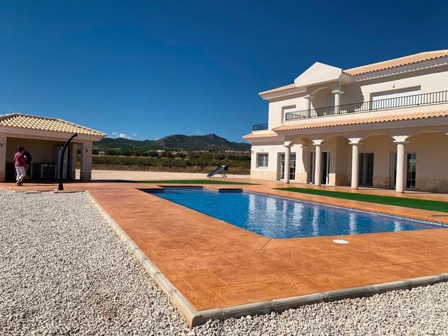 4 sovrum Villa till salu i Pinoso med pool - 505 000 € (Ref: 10026396)