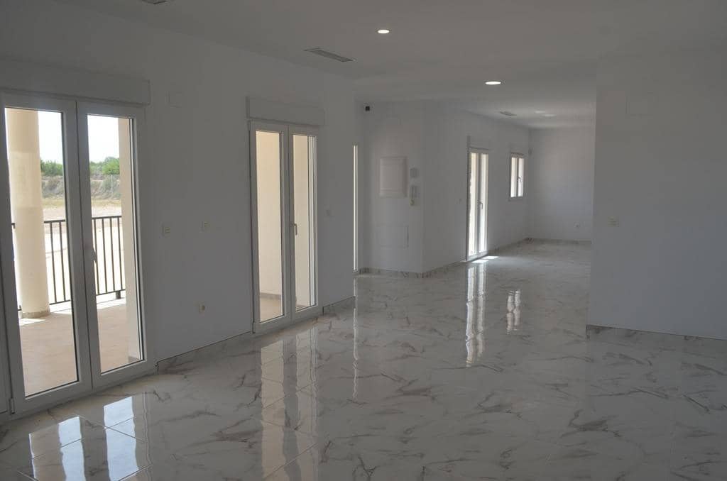 4 sypialnia Willa na sprzedaż w Pinoso z basenem - 505 000 € (Ref: 10026396)