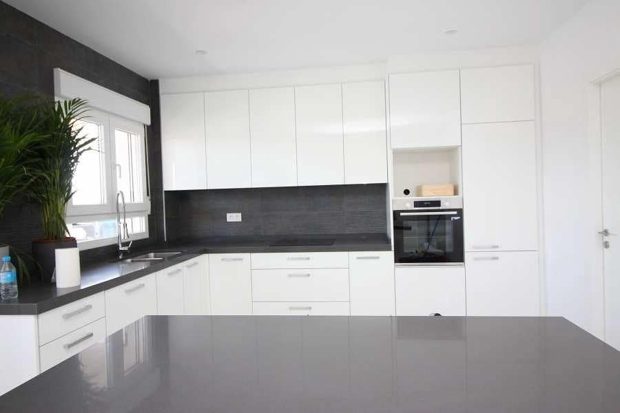 4 sovrum Villa till salu i Pinoso med pool - 547 000 € (Ref: 10026397)