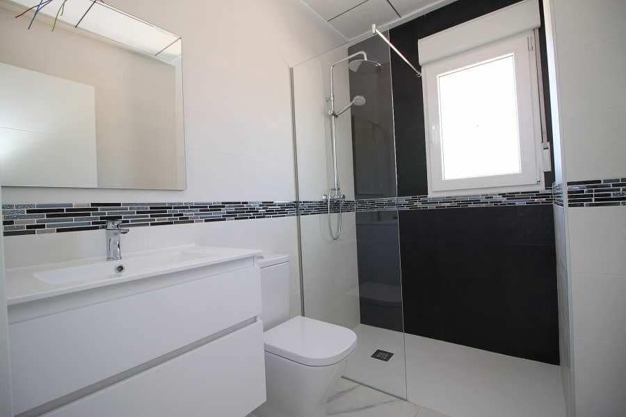 4 sovrum Villa till salu i Pinoso med pool - 547 000 € (Ref: 10026397)