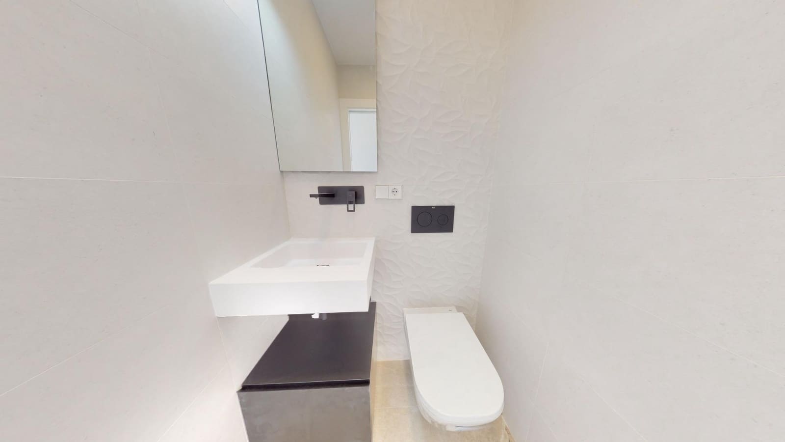3 Zimmer Villa zu verkaufen in Los Alcazares mit Pool - 719.900 € (Ref: 10026428)