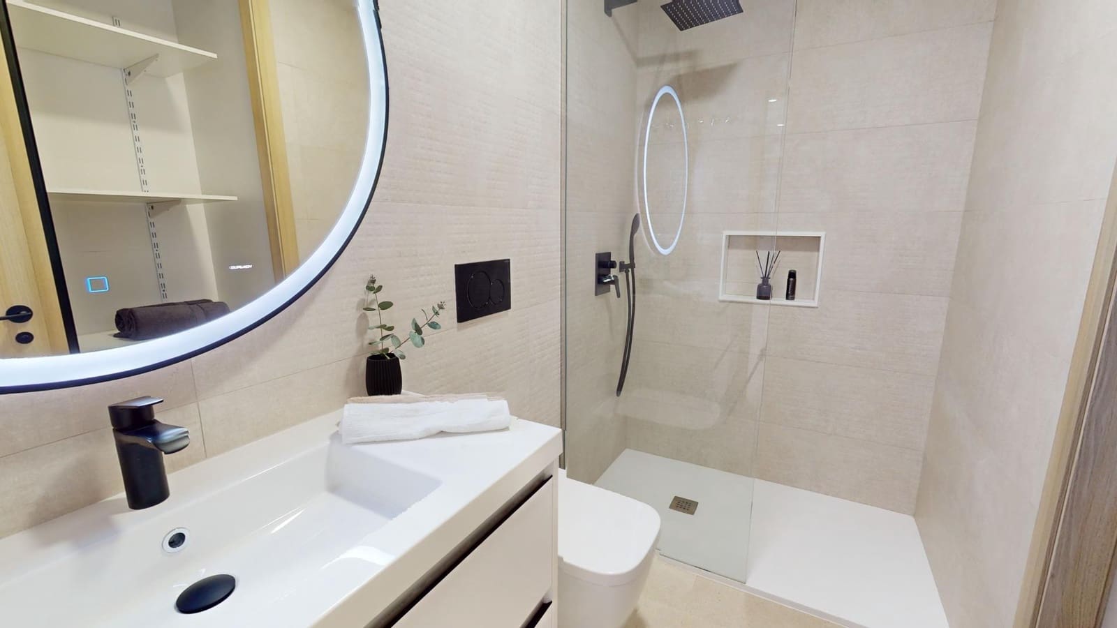 3 slaapkamer Appartement te koop in El Raso met zwembad - € 344.900 (Ref: 10026778)