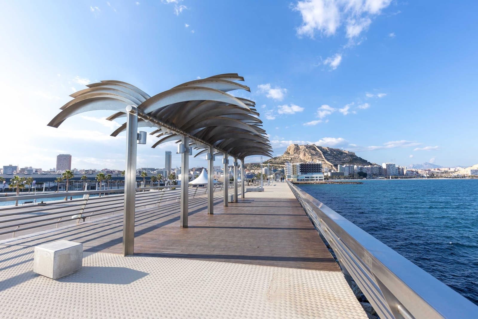 2 quarto Apartamento para venda em Alicante cidade - 234 900 € (Ref: 10030090)