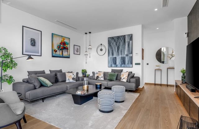 3 sovrum Villa till salu i Benijófar med pool - 599 000 € (Ref: 10037886)