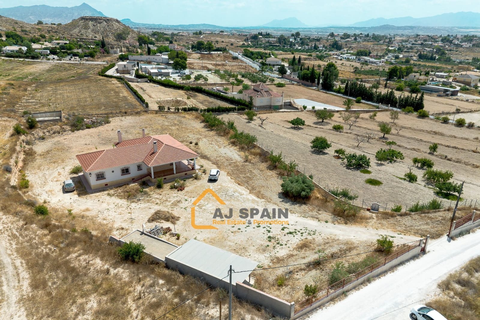 4 slaapkamer Finca/Landhuis te koop in Fortuna - € 319.000 (Ref: 10040148)