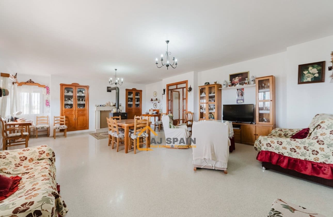 4 bedroom Finca/Country House for sale in Fortuna - € 319,000 (Ref: 10040148)