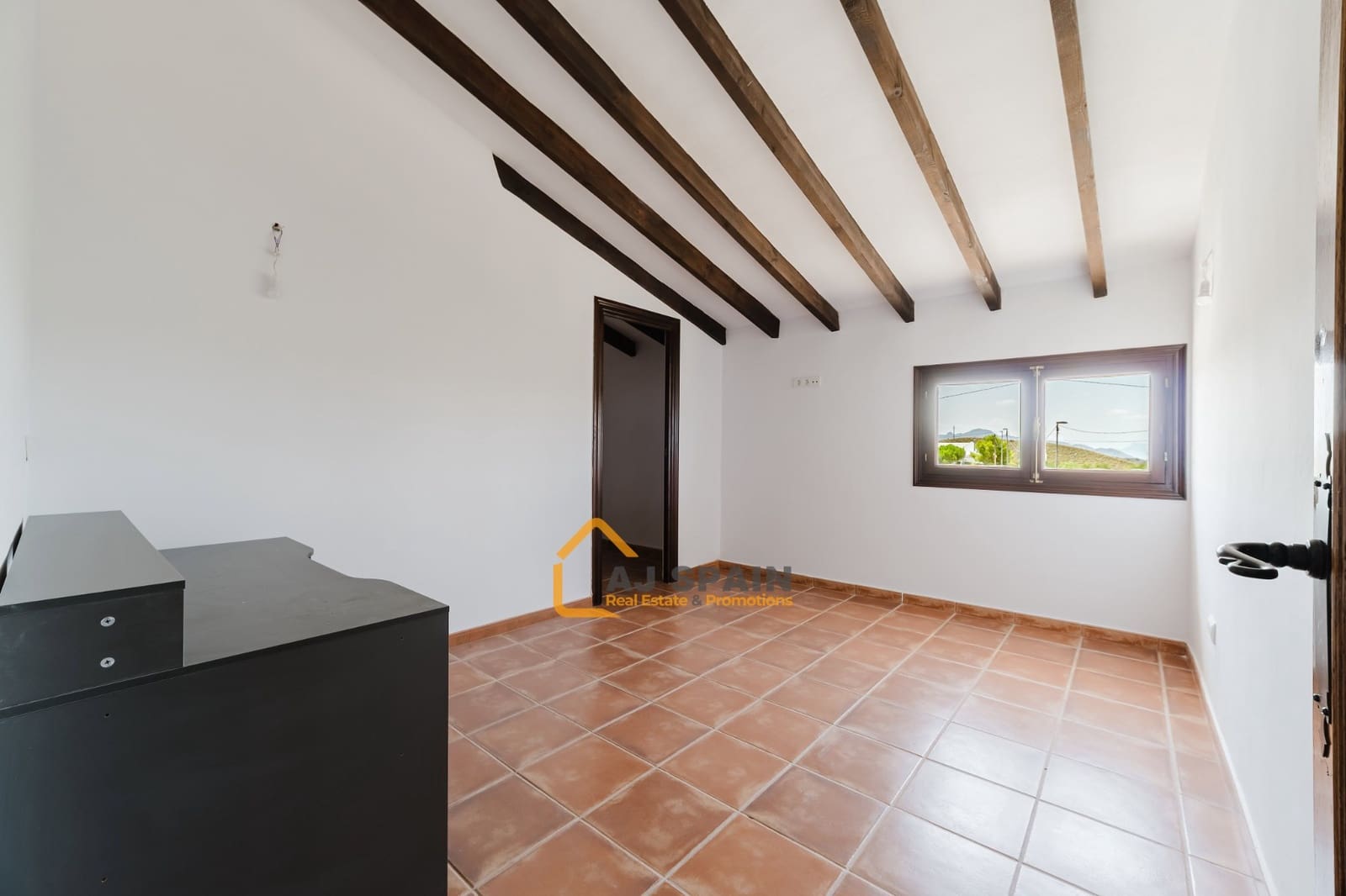 5 bedroom Finca/Country House for sale in Barinas with pool - € 472,000 (Ref: 10040212)