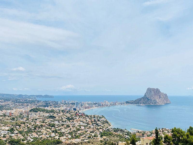 4 Zimmer Villa zu verkaufen in Calpe / Calp mit Pool Garage - 1.550.000 € (Ref: 10047901)
