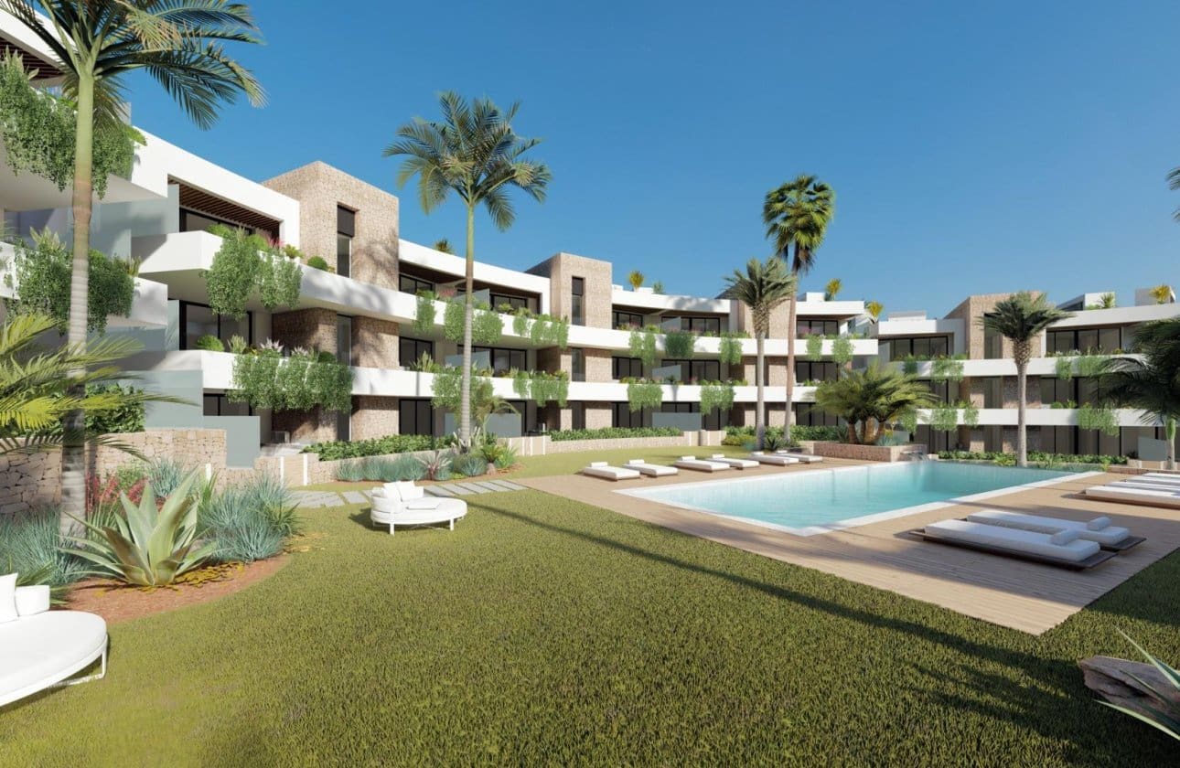 2 bedroom Apartment for sale in La Manga Club with pool - € 410,000 (Ref: 10047938)
