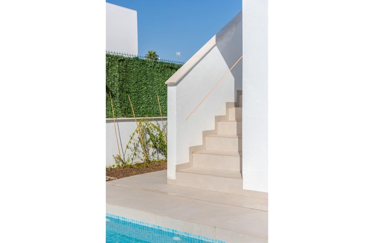 3 bedroom Villa for sale in San Javier with pool - € 621,500 (Ref: 10047951)