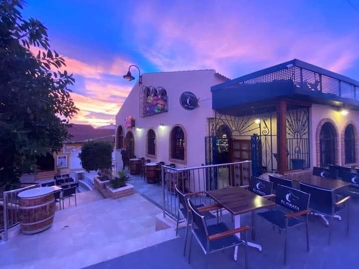 Chalet de 3 habitaciones en Pilar de la Horadada en venta con piscina garaje - 559.900 € (Ref: 10047993)