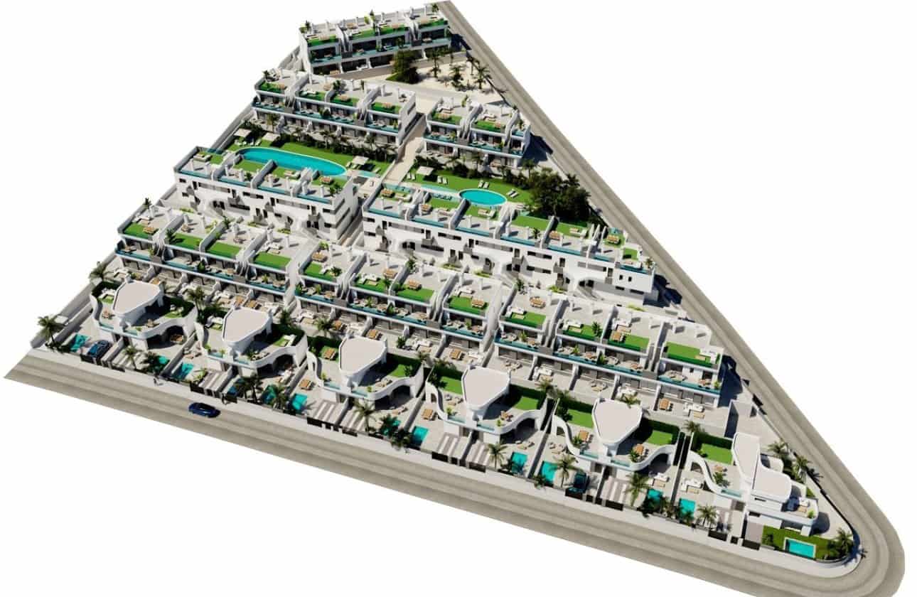 2 soveværelse Lejlighed til salg i Torrevieja med swimmingpool garage - € 330.000 (Ref: 10048784)