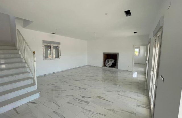6 slaapkamer Villa te koop in Pinoso met zwembad garage - € 611.000 (Ref: 10051052)