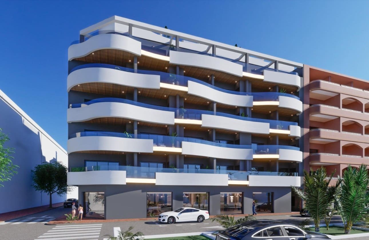 3 slaapkamer Appartement te koop in Torrevieja met zwembad - € 439.000 (Ref: 10051066)