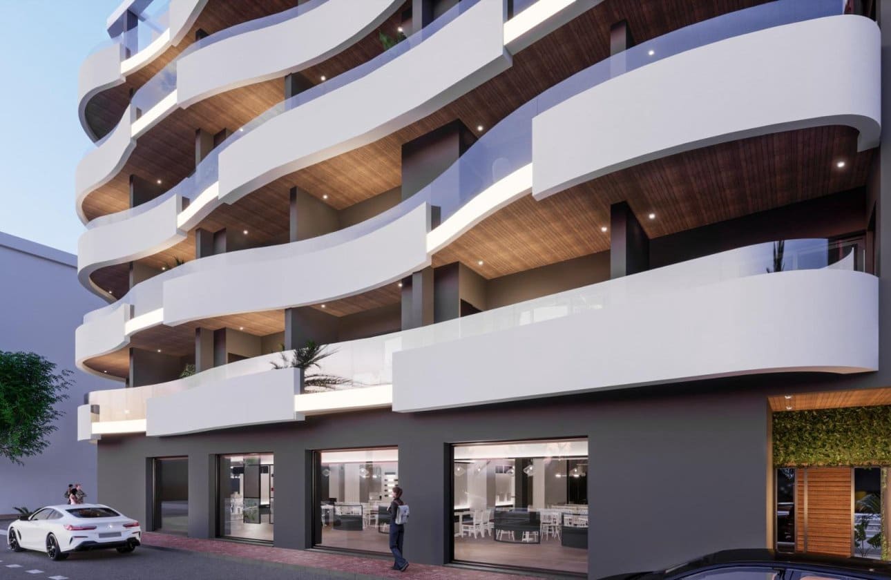 3 slaapkamer Appartement te koop in Torrevieja met zwembad - € 439.000 (Ref: 10051066)