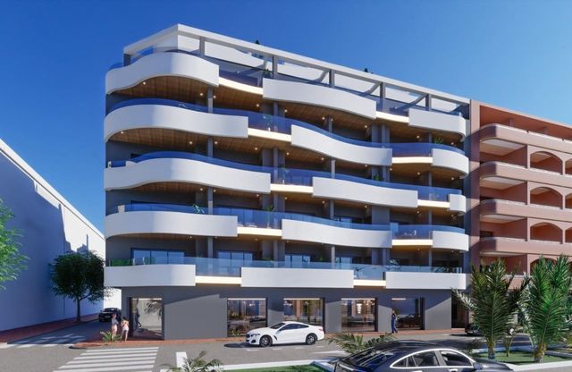 3 soveværelse Lejlighed til salg i Avenida Habaneras - Curva de Palangre, Torrevieja med swimmingpool - € 439.000 (Ref: 10051066)