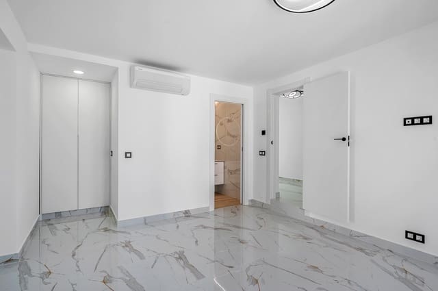 4 sypialnia Willa na sprzedaż w Ciudad Quesada, Rojales z basenem - 850 000 € (Ref: 10070371)