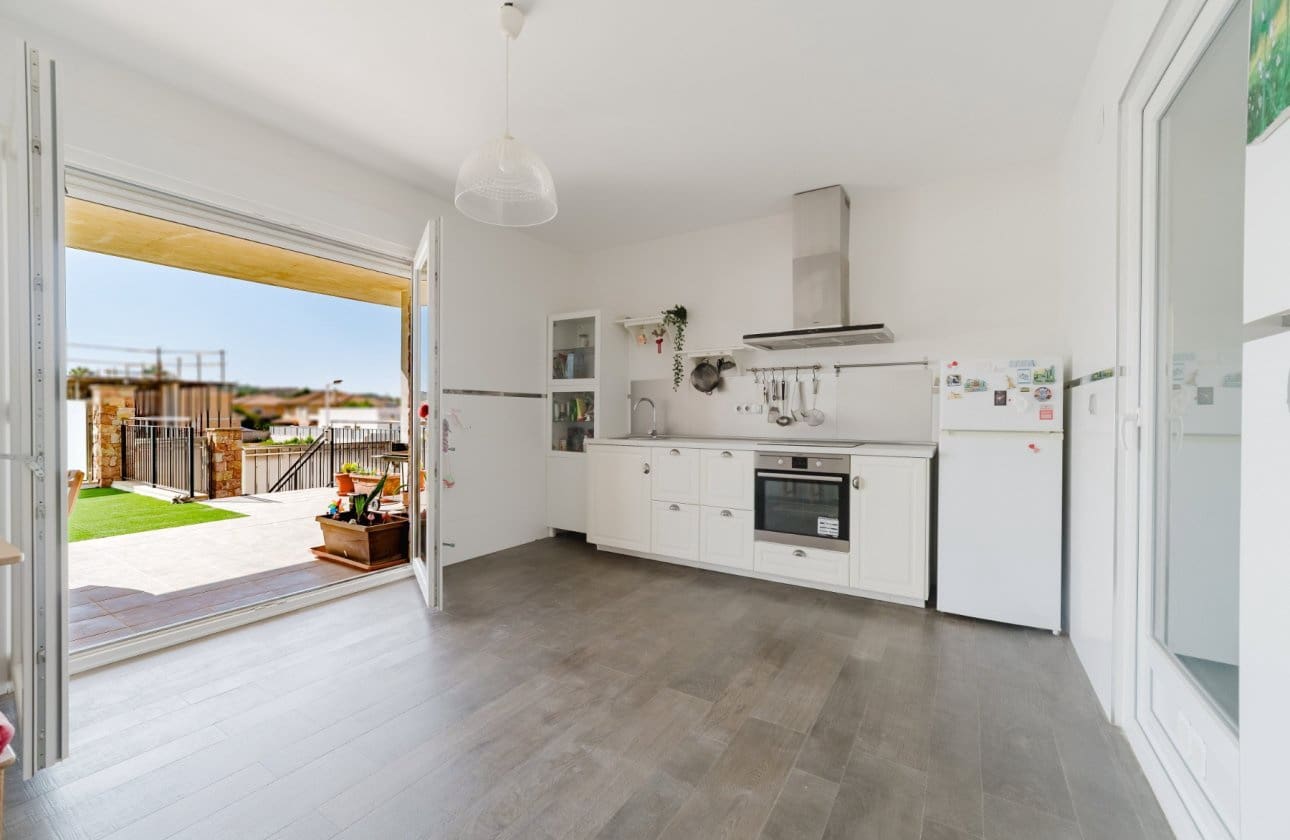 4 bedroom Villa for sale in La Alcayna with pool garage - € 559,000 (Ref: 10080016)