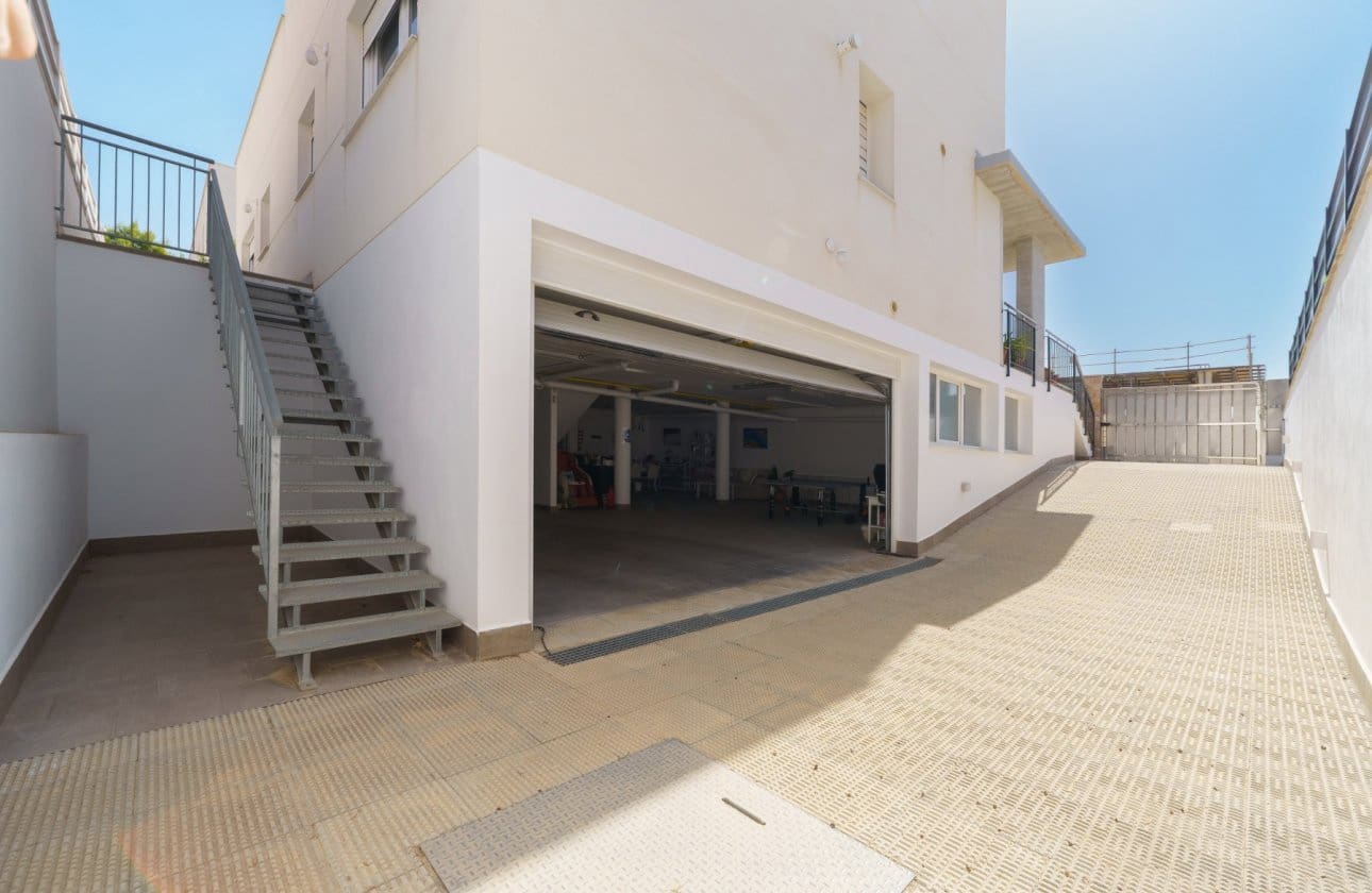 4 bedroom Villa for sale in La Alcayna with pool garage - € 559,000 (Ref: 10080016)