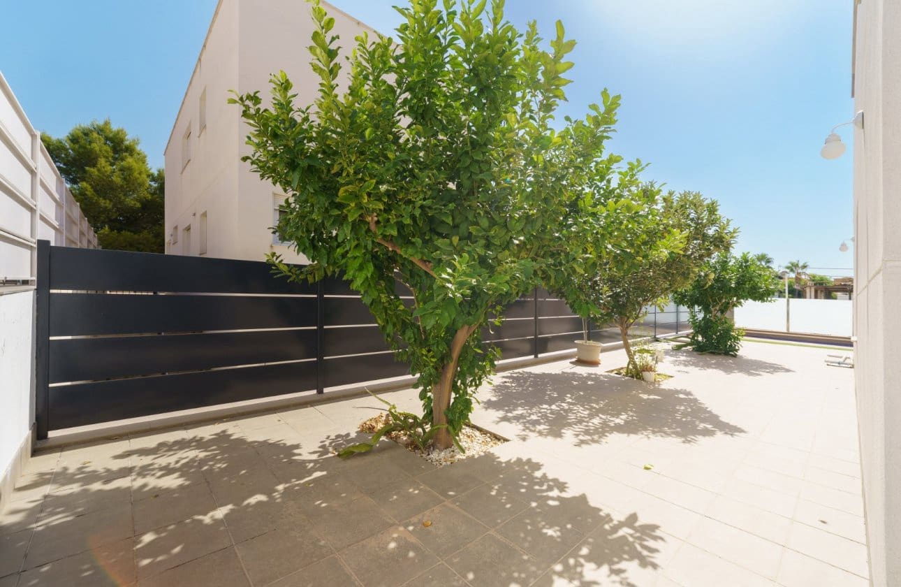 4 bedroom Villa for sale in La Alcayna with pool garage - € 559,000 (Ref: 10080016)