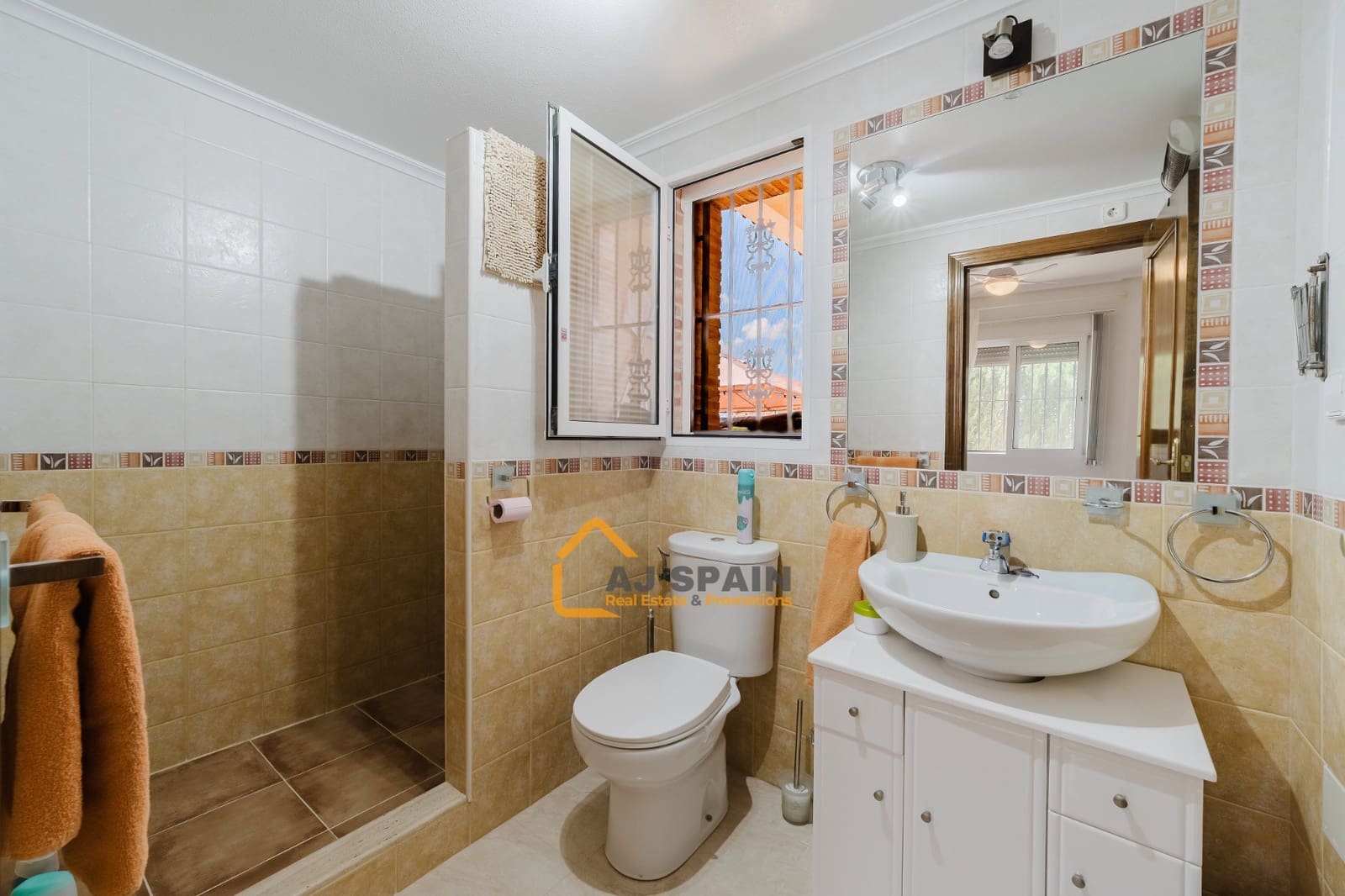 3 sypialnia Willa na sprzedaż w Fortuna z basenem - 289 000 € (Ref: 10089977)