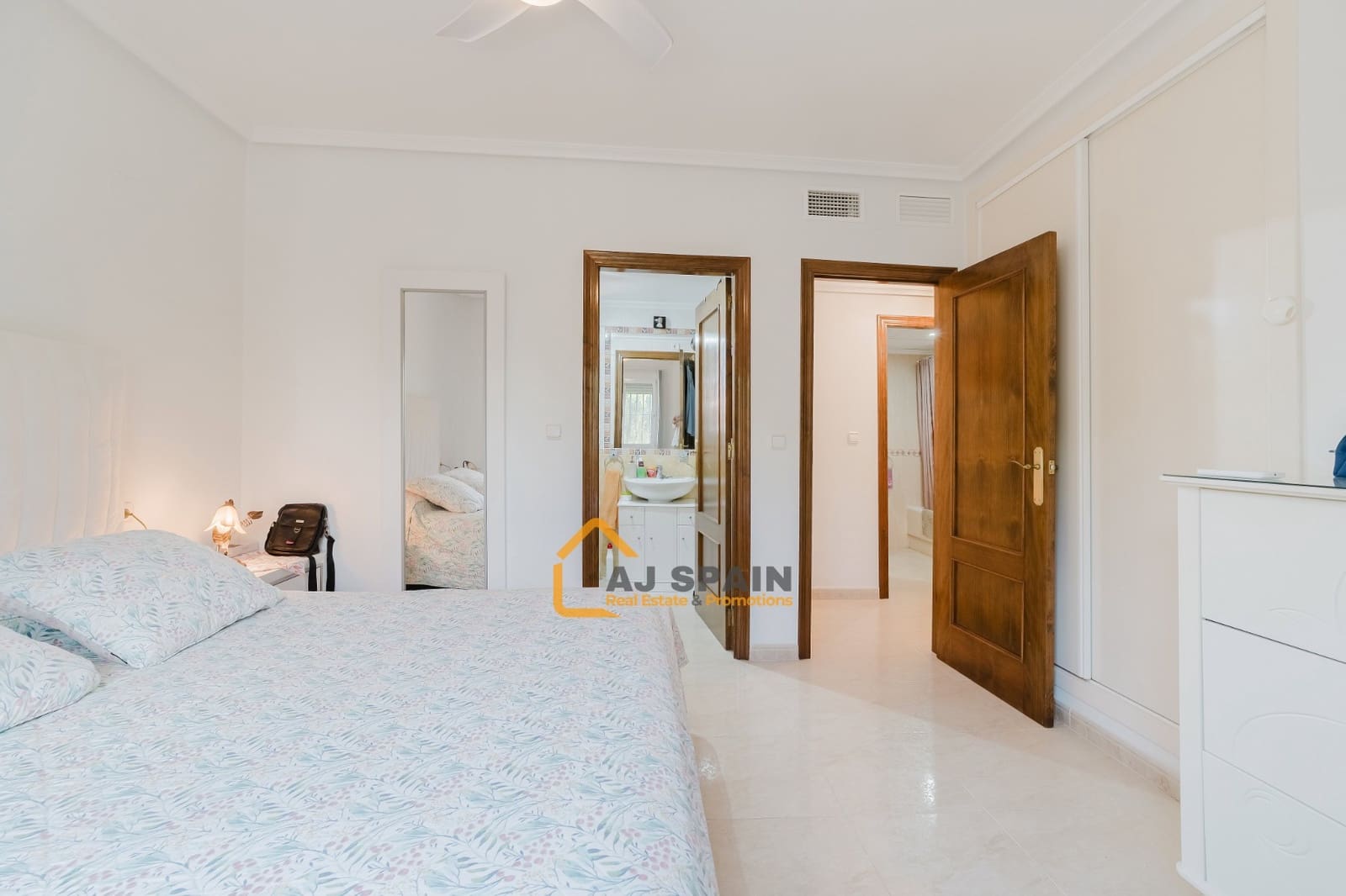3 sypialnia Willa na sprzedaż w Fortuna z basenem - 289 000 € (Ref: 10089977)
