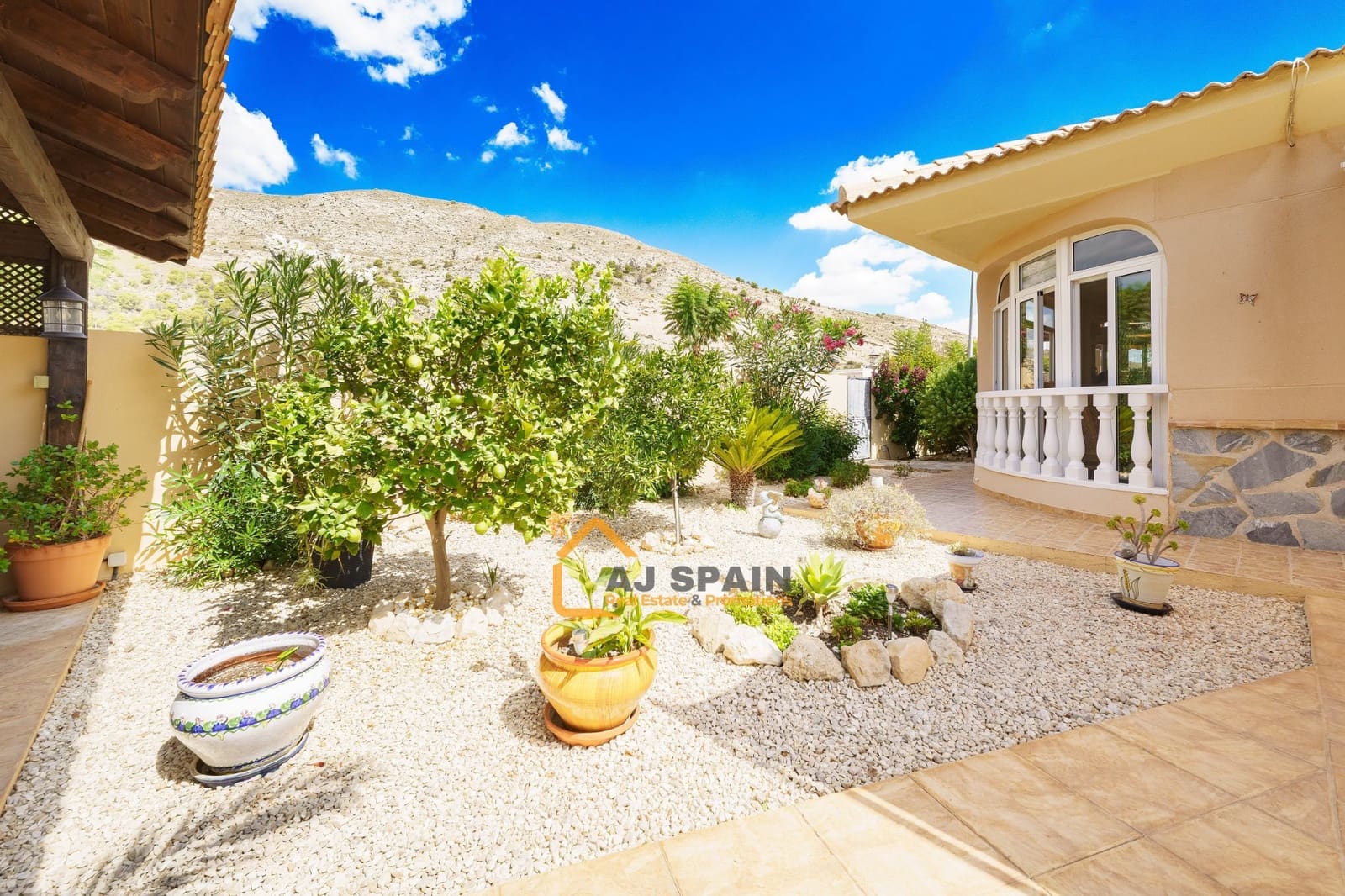 3 sypialnia Willa na sprzedaż w Fortuna z basenem - 289 000 € (Ref: 10089977)
