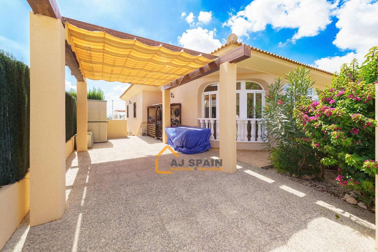 3 sypialnia Willa na sprzedaż w Fortuna z basenem - 289 000 € (Ref: 10089977)