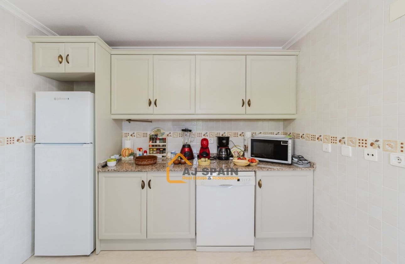 3 bedroom Villa for sale in Fortuna with pool - € 289,000 (Ref: 10089977)