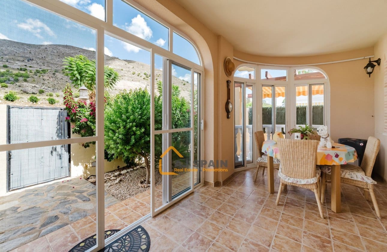 3 bedroom Villa for sale in Fortuna with pool - € 289,000 (Ref: 10089977)