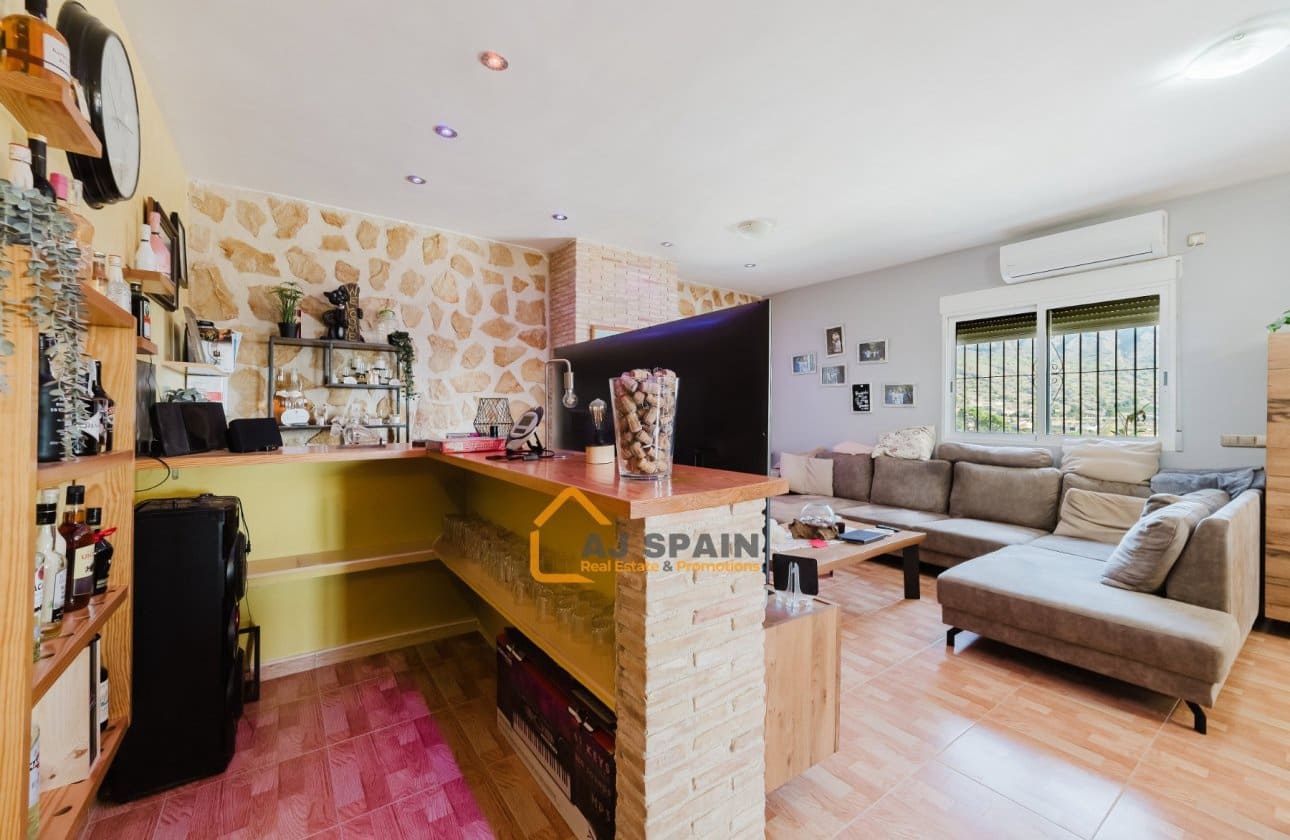 4 bedroom Finca/Country House for sale in Fortuna with pool garage - € 329,000 (Ref: 10089978)
