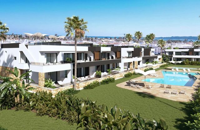 2 chambre Appartement à vendre à Ciudad Quesada, Rojales avec piscine garage - 314 000 € (Ref: 10100892)