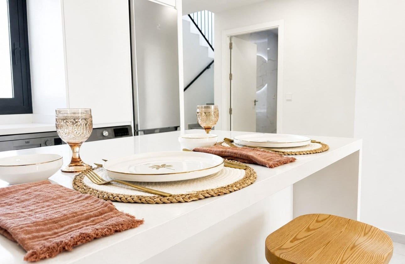 3 sovrum Semi-fristående Villa till salu i Banos y Mendigo med pool - 315 500 € (Ref: 10100897)